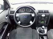 Ford Mondeo rezervace 2.5i V6 5dv – ZIMNÍ