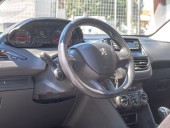 Peugeot 208 1.2i 60KW – 3DV