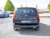 Peugeot 5008 1.6HDI NAVI – PLNÁ SERVISKA