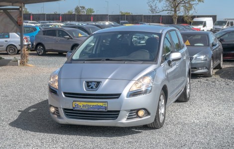 Peugeot 5008 1.6HDI DIGI KLIMA - ESP