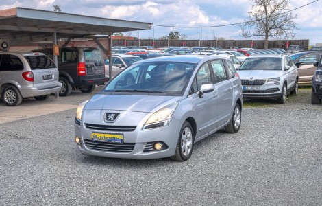 Peugeot 5008 1.6HDI DIGI KLIMA - ESP