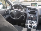 Peugeot 5008 FL 1.6HDI 88KW mat – 7sed