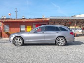 Mercedes-Benz Třídy C 10/15 220D 4MATIC NAVI–2x KOLA