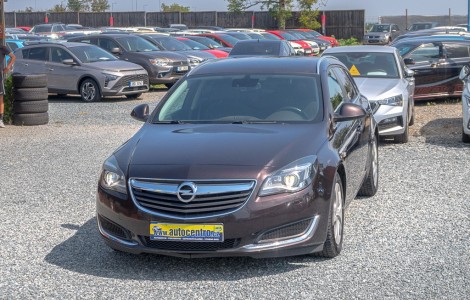 Opel Insignia 11/16 ČR 2.0D 125KW