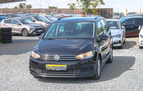 Volkswagen Touran 11/17 2.0TDI DSG – NAVI