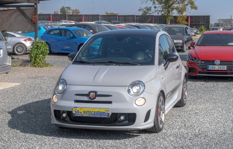 Fiat 500 ABARTH 1.4T – SLUŠIVÁ BARVA