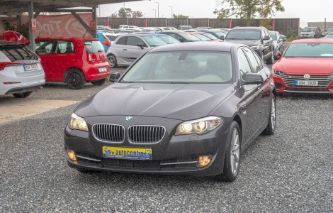 BMW Řada 5 3.0i mat – NAVI