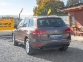 Volkswagen Touareg 3.0D 180KW NAVI KŮŽE