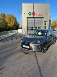 Lexus NX 300h ČR 2.5i 114KW–SOUKROMÝ INZERÁT