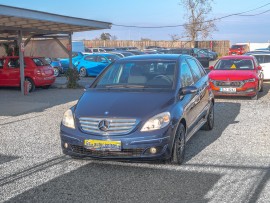 Mercedes-Benz Třídy B 200 100KW – 2x PARKING