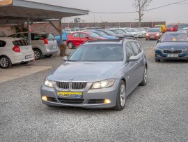 BMW Řada 3 330D 170KW 4x4 mat – PANORAMA